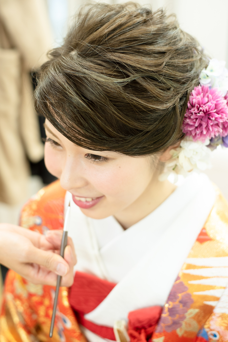 ドキドキのメイクシーンから