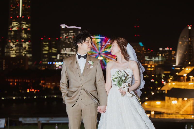 手繋ぎショット