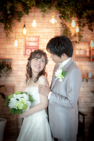 スタジオで着物もドレスも！