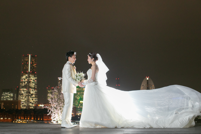 ドレスを靡かせて・・