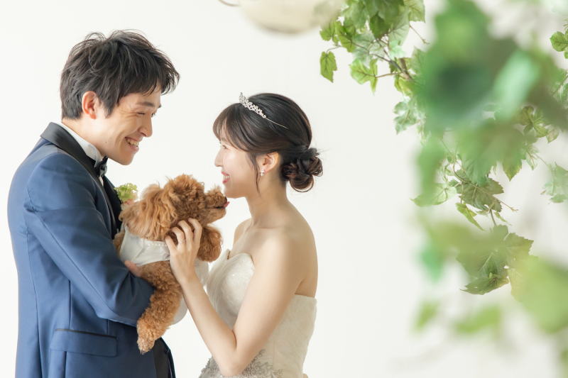 笑顔満点!お二人の自然な笑顔が印象的な1枚ですね