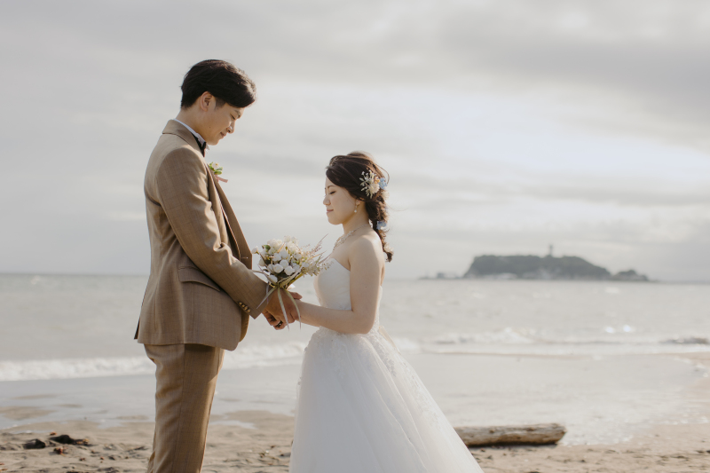 洋装で七里ヶ浜撮影♪