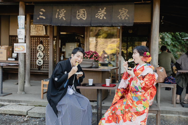 お茶屋でおだんごを