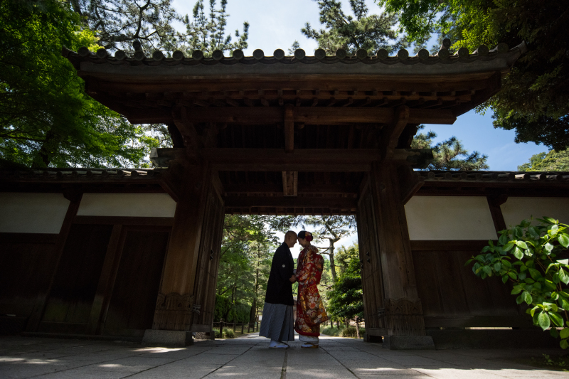 門でのショット