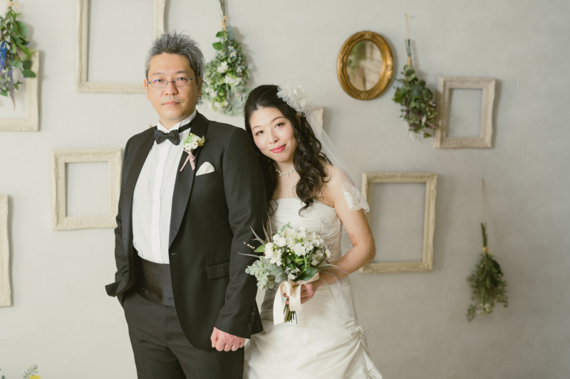 寄り添い合って