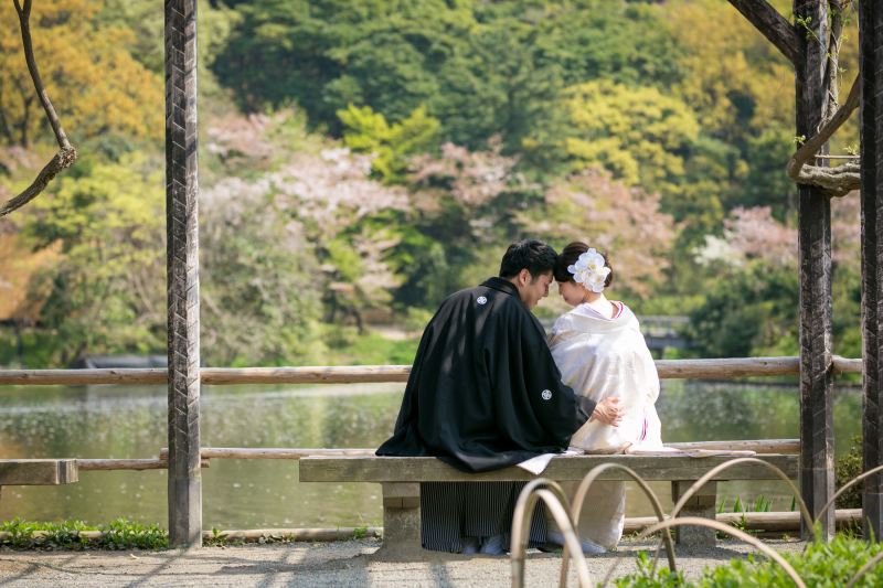 桜が咲く中・・・