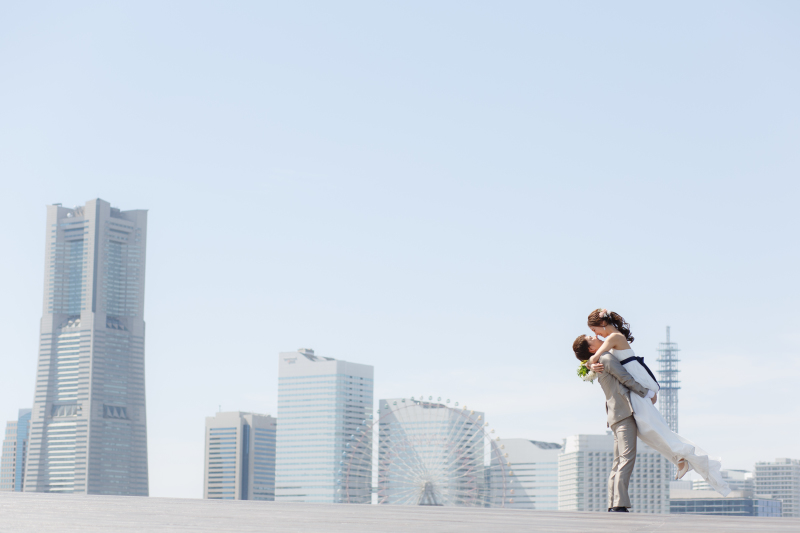 みなとみらいをバックに