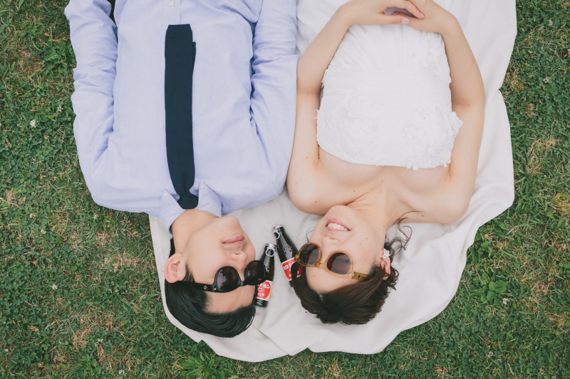 芝生の上で・・♡