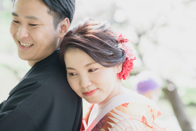 寄り添いあって