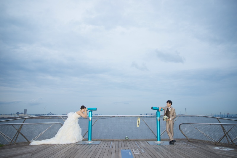 望遠鏡を覗いて