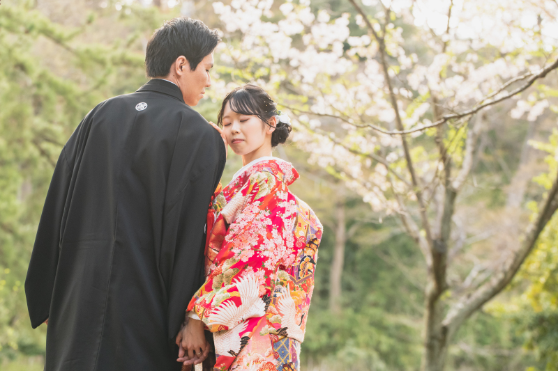 手を繋いで