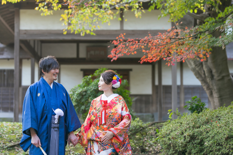 手を取り合って・・・