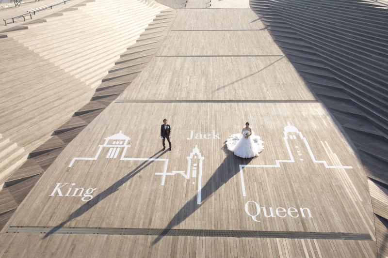 洋装　ロケーション