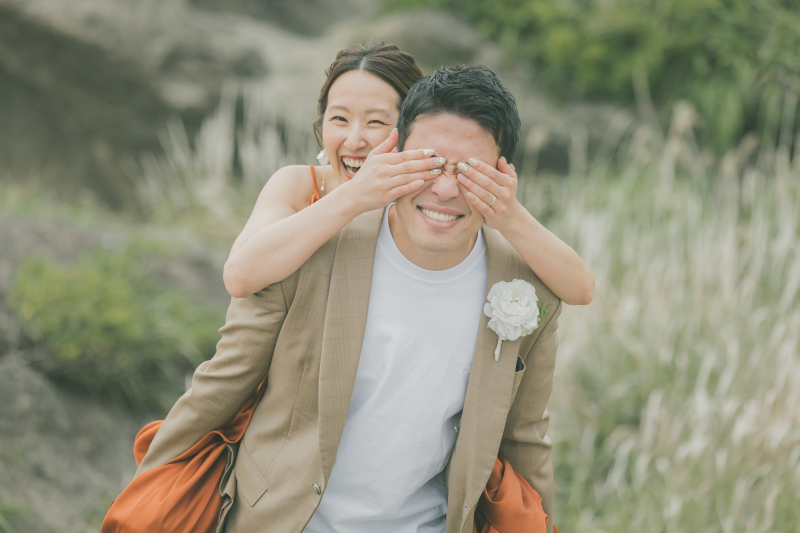 ラストは、お二人らしさ溢れる素敵なおんぶショット