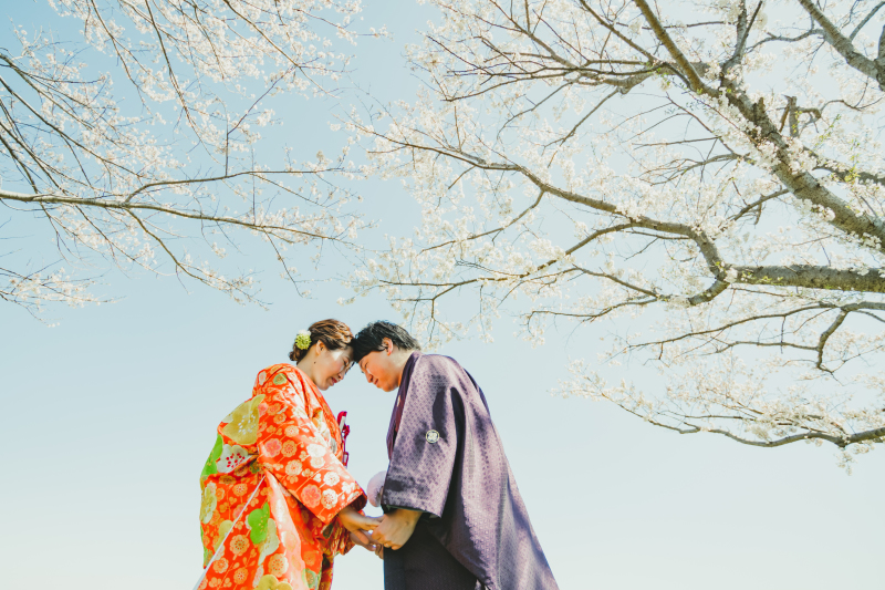 おでこコツン！