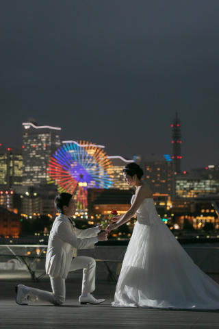 ONESTYLE 横浜_大さん橋(夜景) ◇きらびやかな横浜の夜景をバックに