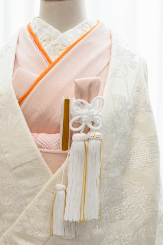 刺繍襟(金糸・桜柄)