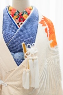 刺繍襟(黒地・花柄)