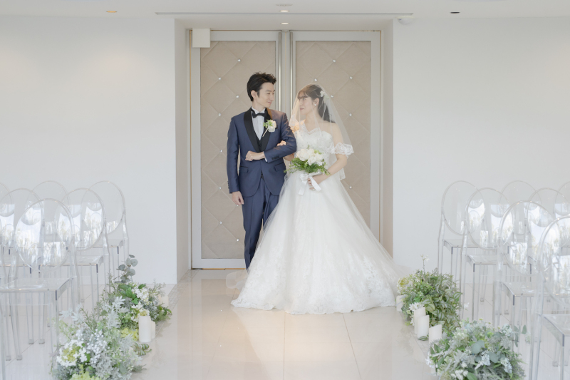 まずは入場シーン！お式さながらの順番で撮影を！