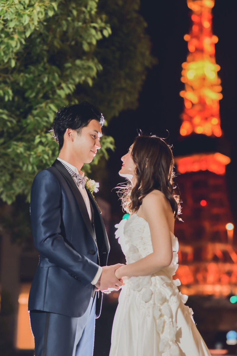 東京タワーをバックに。