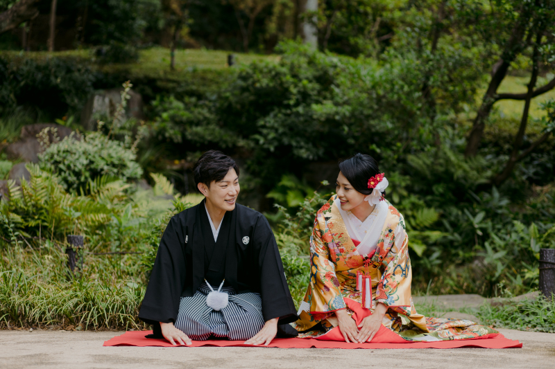 庭園×正座ショット