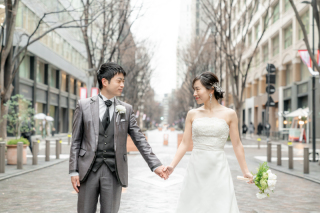 洋装　ロケーション