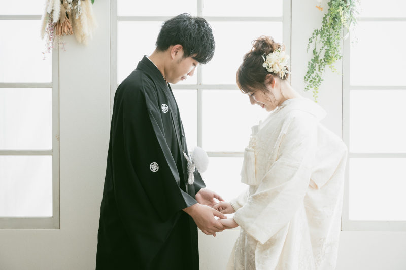 手を取り合って・・・