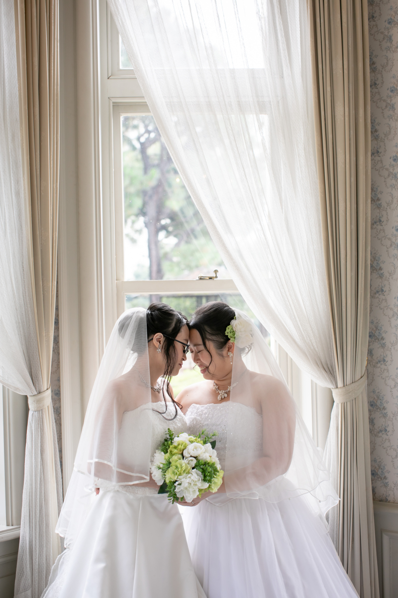 おでこをつけて・・♡