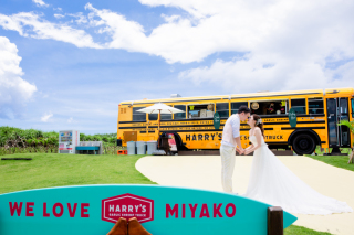 洋装　ロケーション