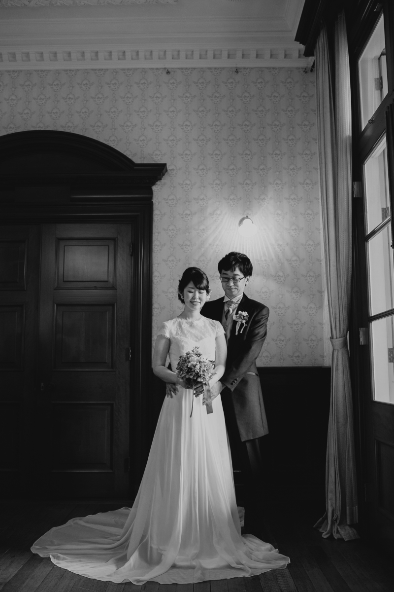 モノクロで・・・。