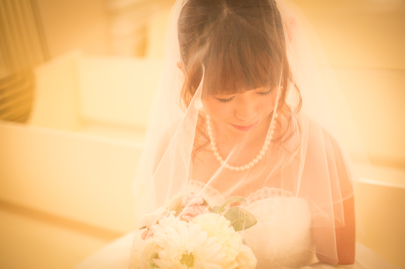 ベールをかけて