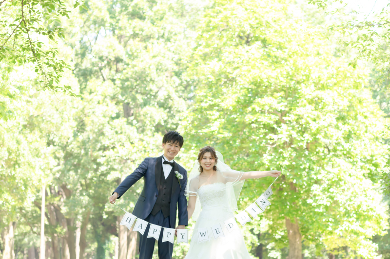 ガーランドを持って