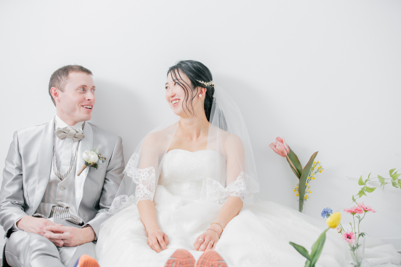 まずは洋装から