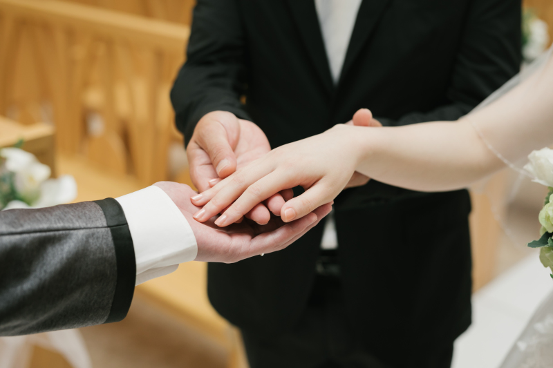 ご新郎様の元へ