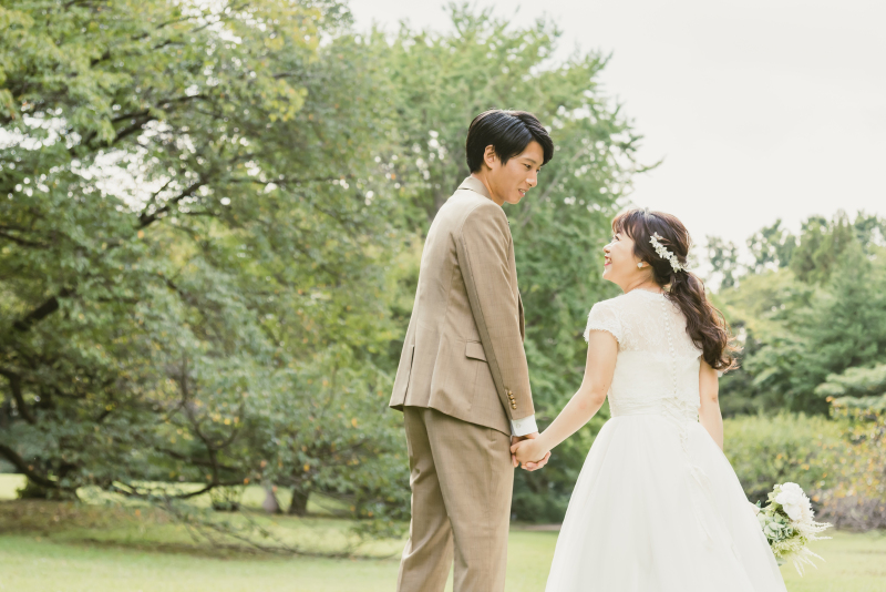 洋装　ロケーション