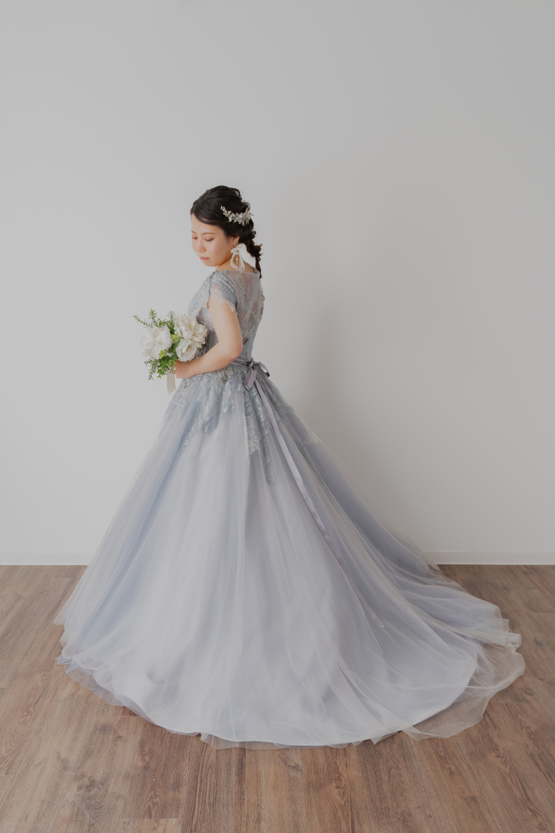 こだわりのヘアメイクを残せる!新婦様ソロショット