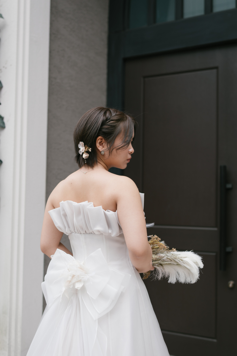 ヘアスタイルも
