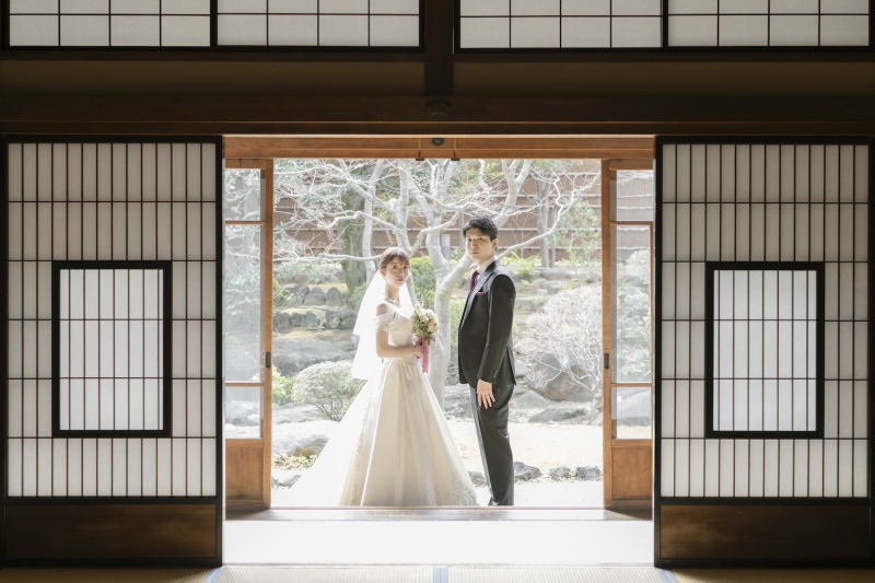 庭園を背景に！