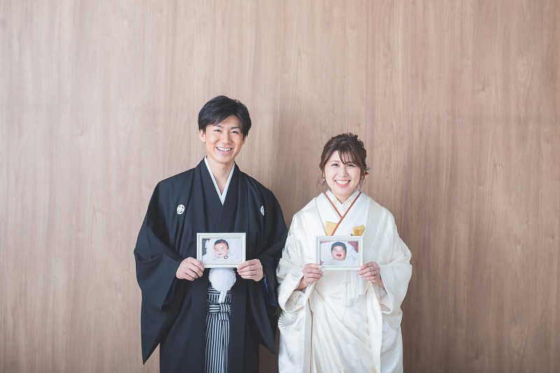 赤ちゃんの頃の写真と一緒に