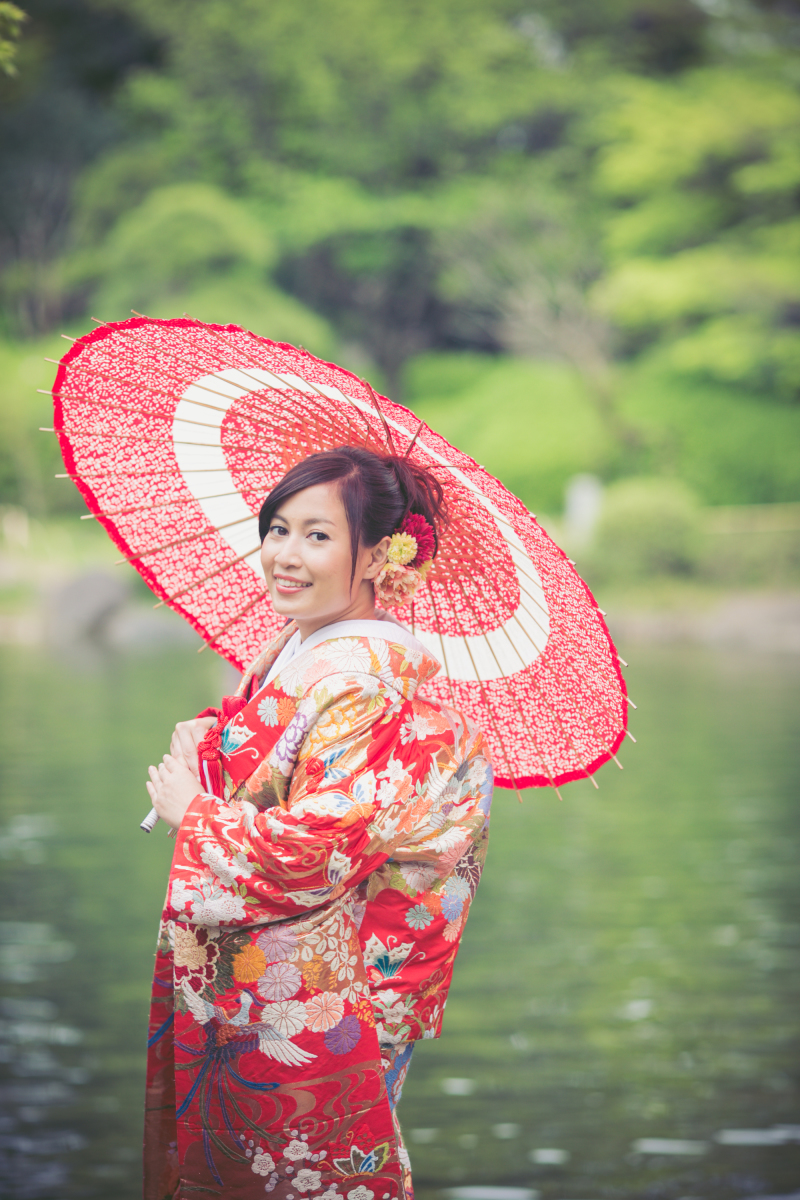 艶やかに・・・