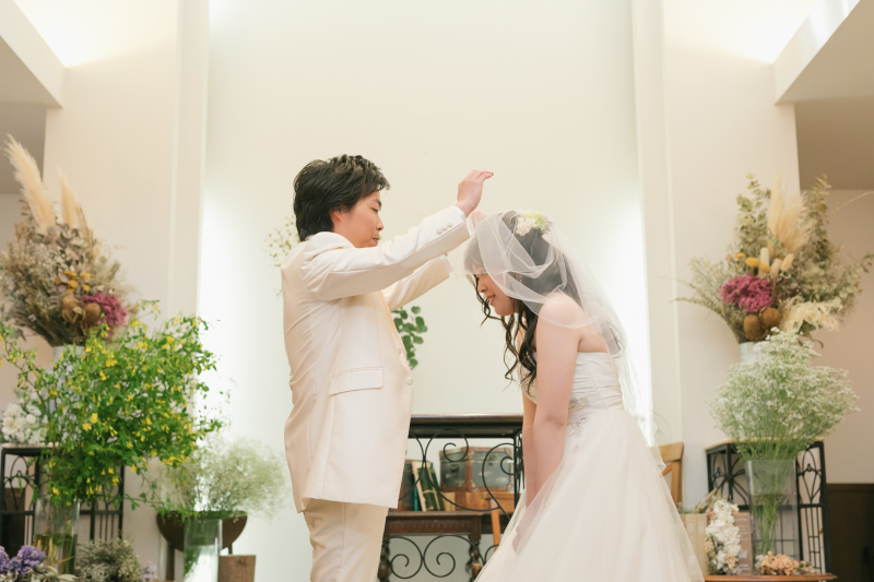 ヴェールを捲って・・・