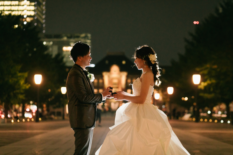 東京駅前で・・・