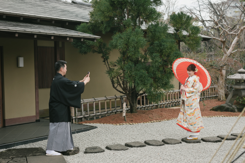カメラの先には…