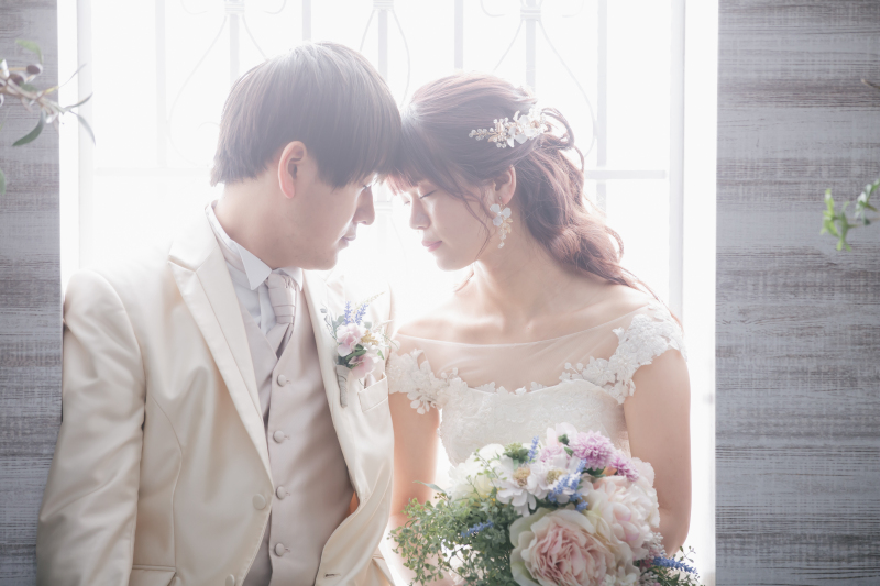 おでこを合わせて