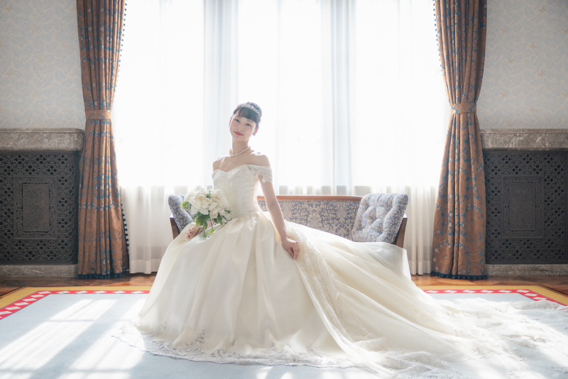 こだわりの衣装とヘアメイクを!ソロショットも!