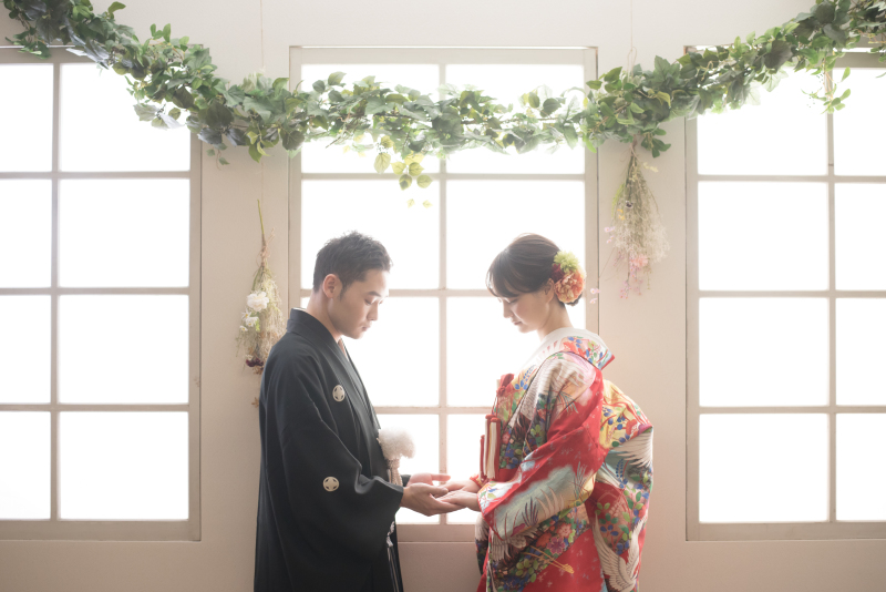 手をっ取り合って