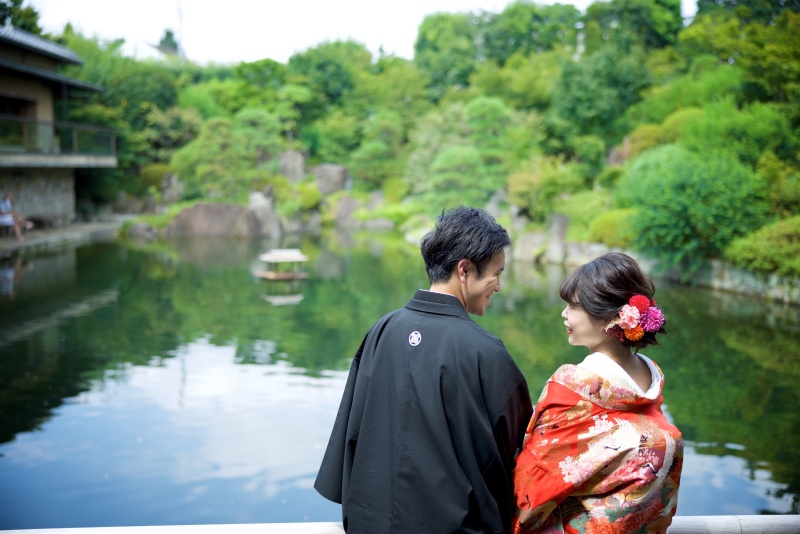 見つめあって・・