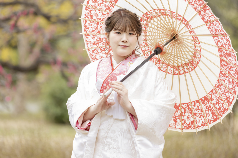 ご新婦様ソロショット!華やかなお衣装が映えますね