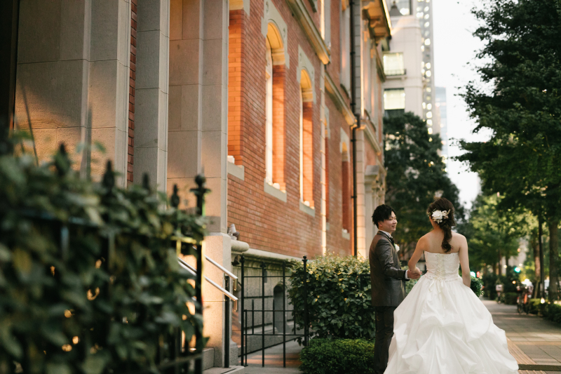 手を取り合って・・・