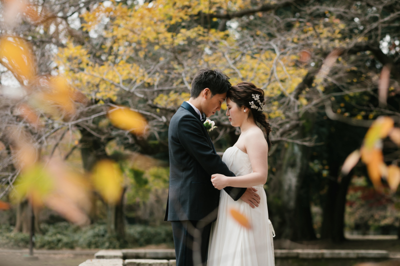 おでこをコツン